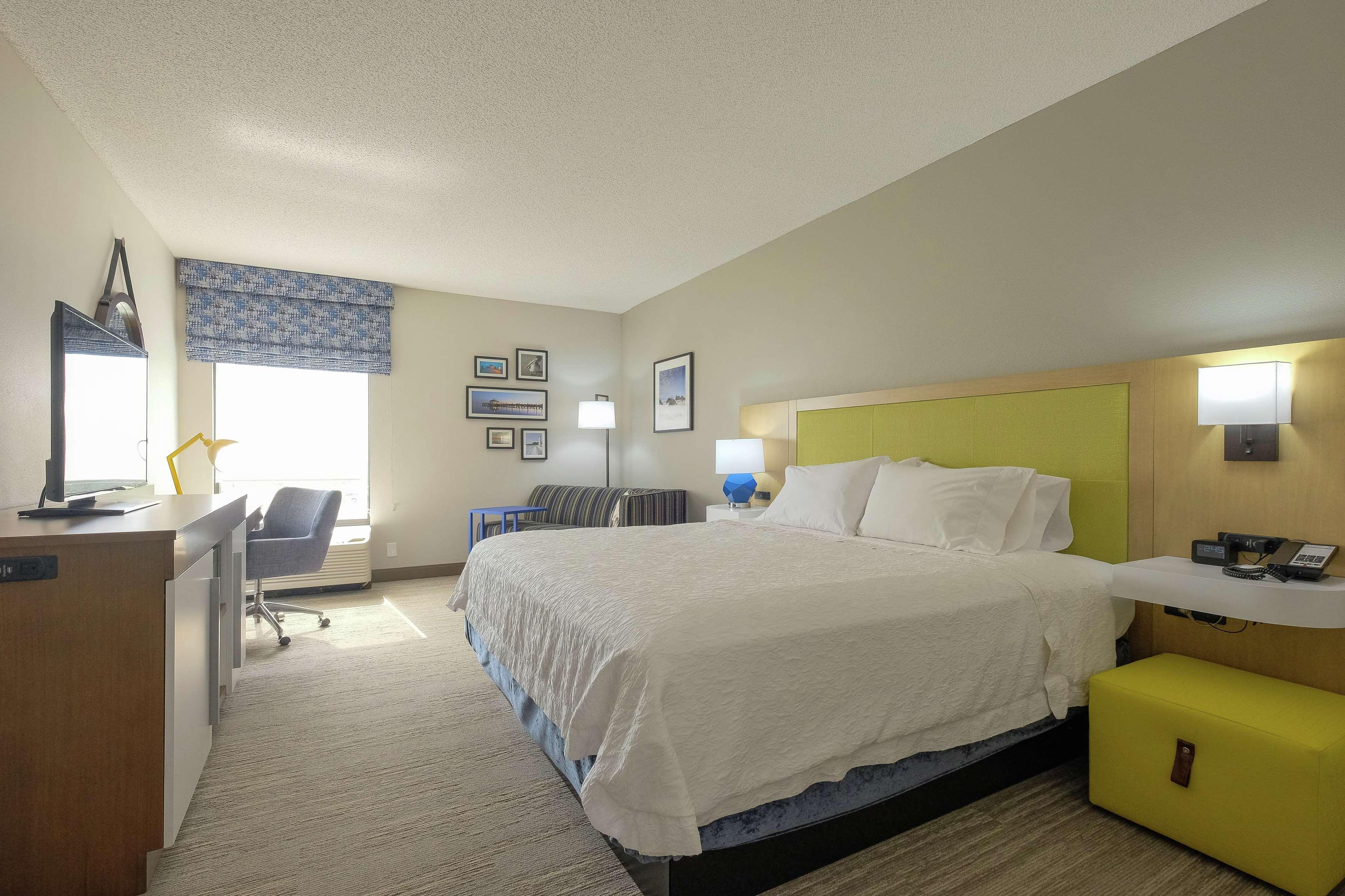 Hampton Inn אדנטון מראה חיצוני תמונה