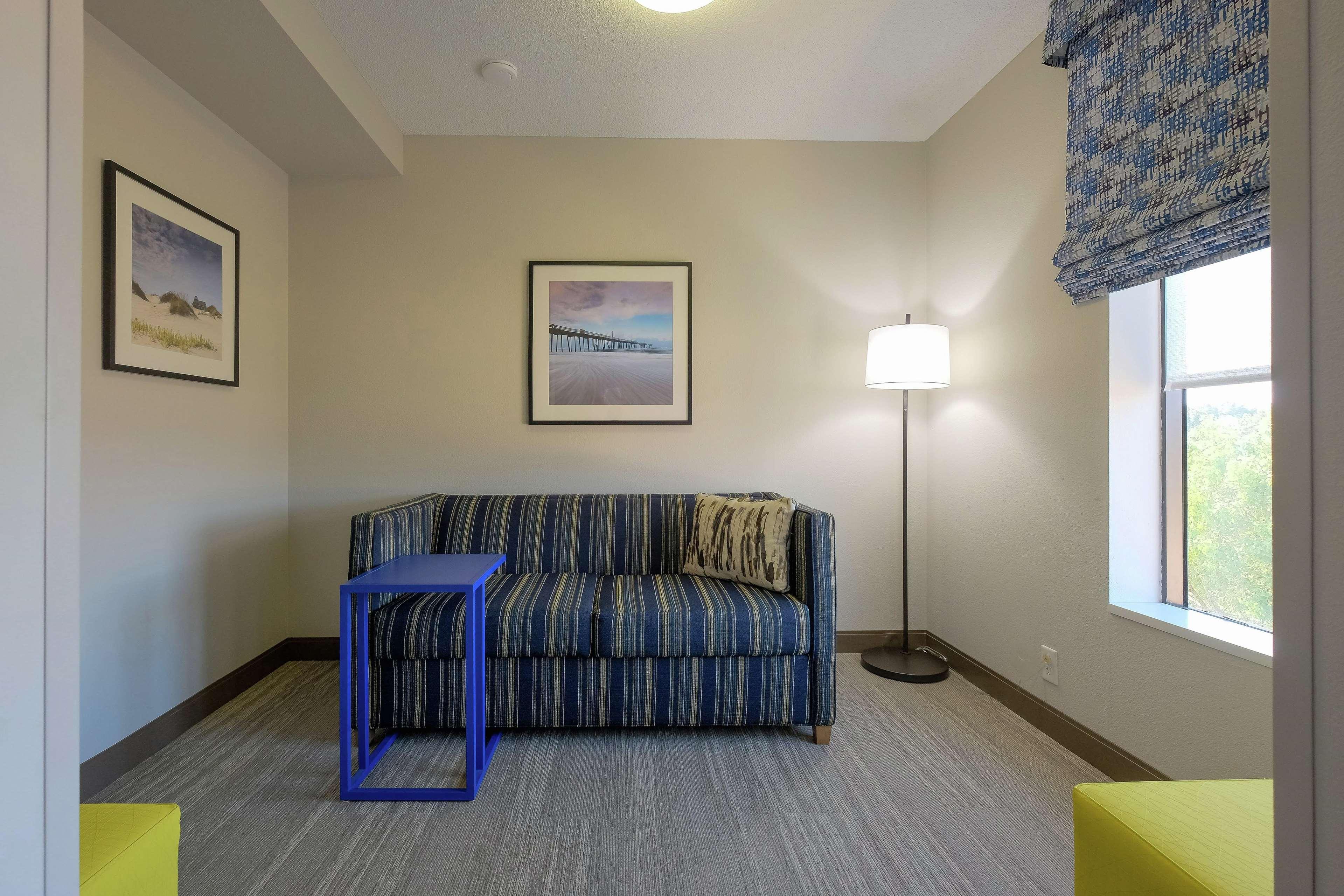Hampton Inn אדנטון מראה חיצוני תמונה