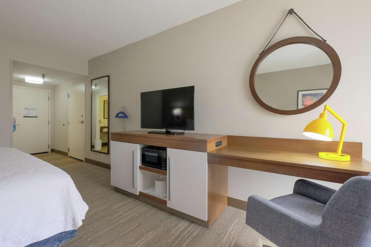 Hampton Inn אדנטון מראה חיצוני תמונה