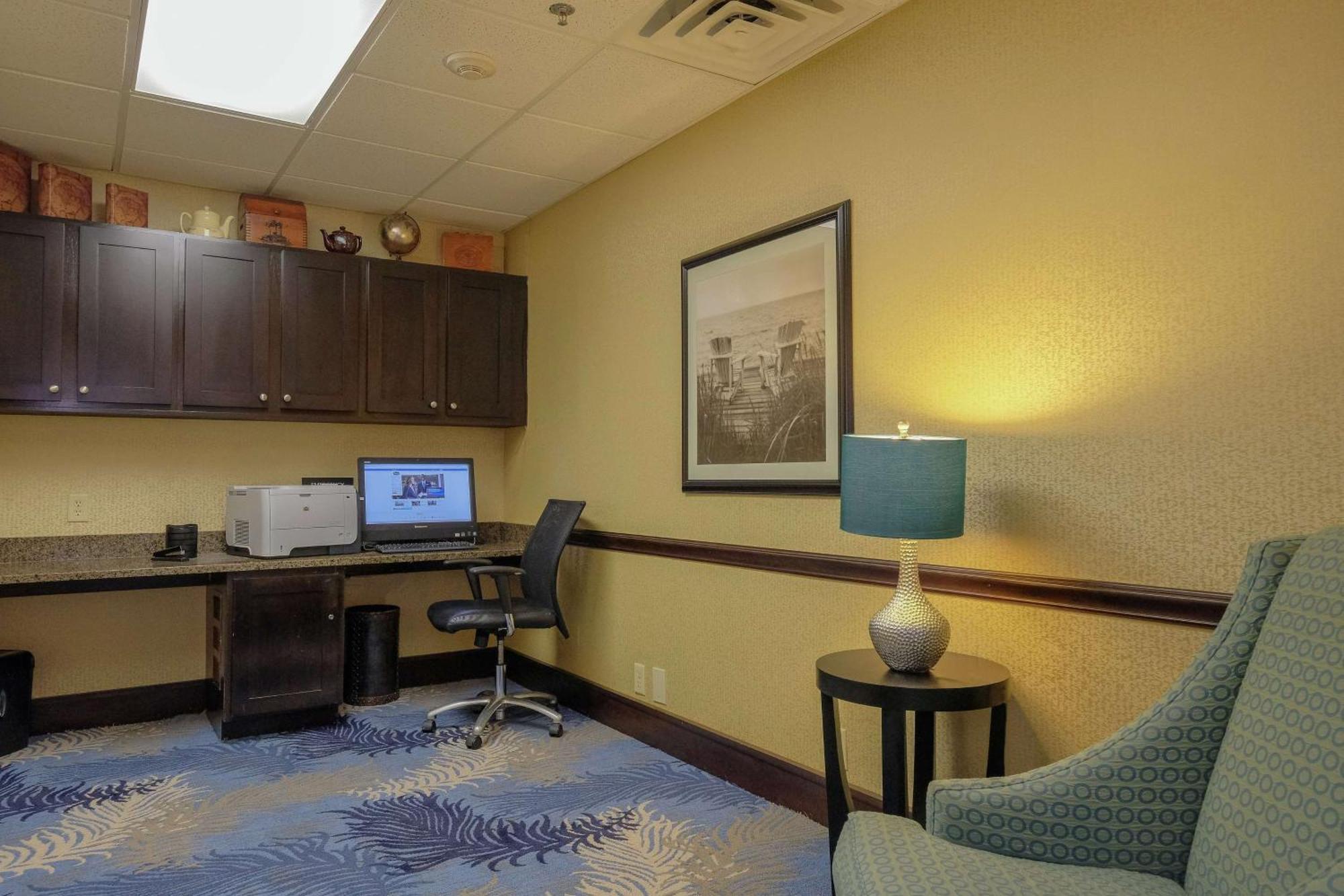 Hampton Inn אדנטון מראה חיצוני תמונה